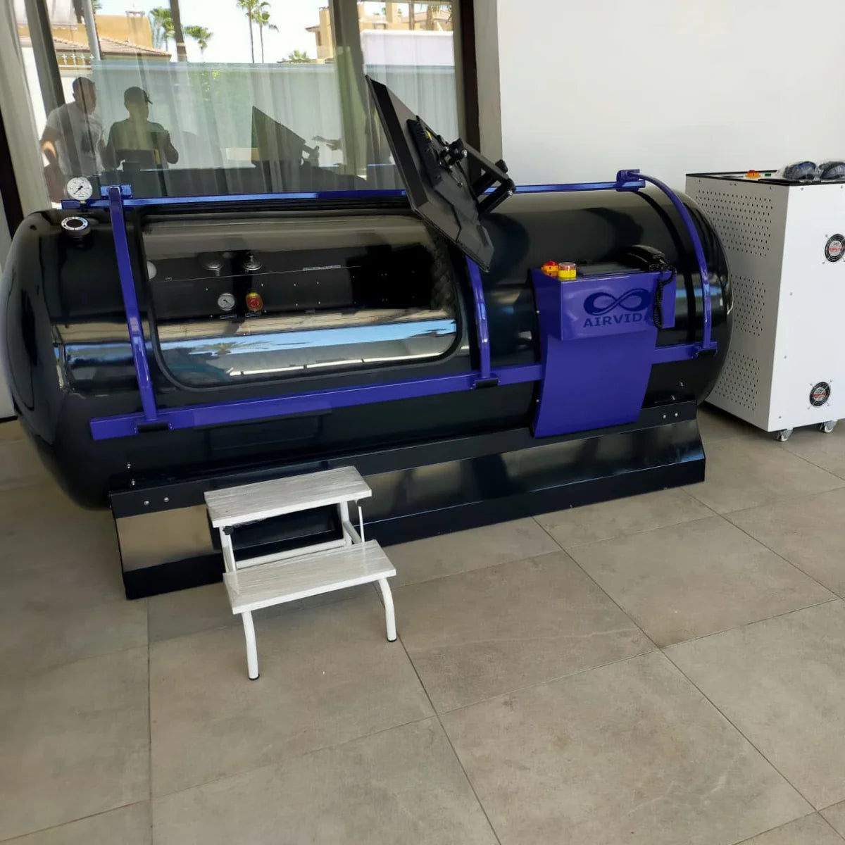 Airvida Alpha 90 Hyperbaric Oxygen Chamber