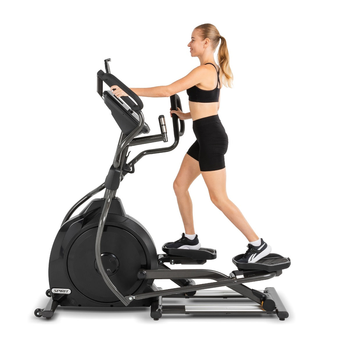 Spirit Fitness XE795 Elliptical Trainer